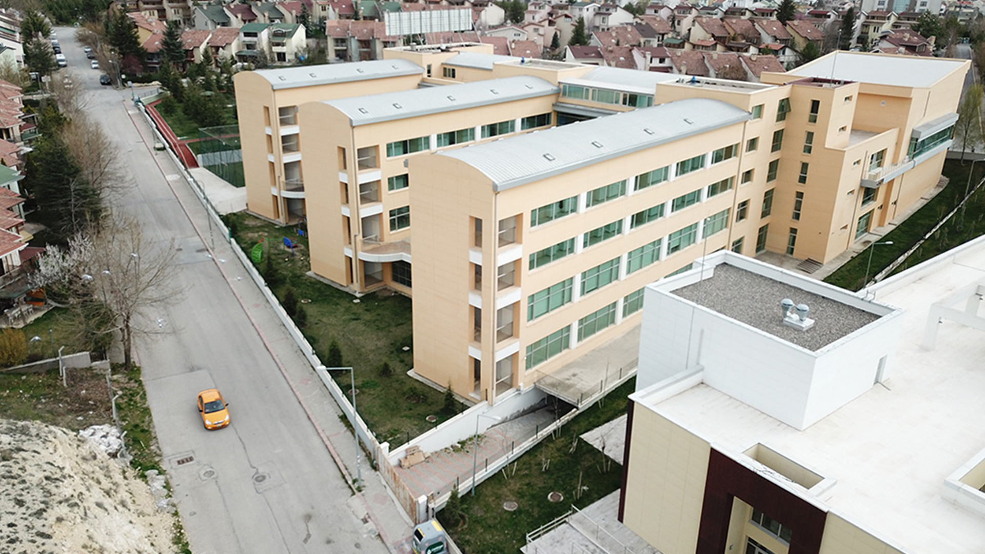 Serçev Engelsiz Mesleki ve Teknik Anadolu Lisesi